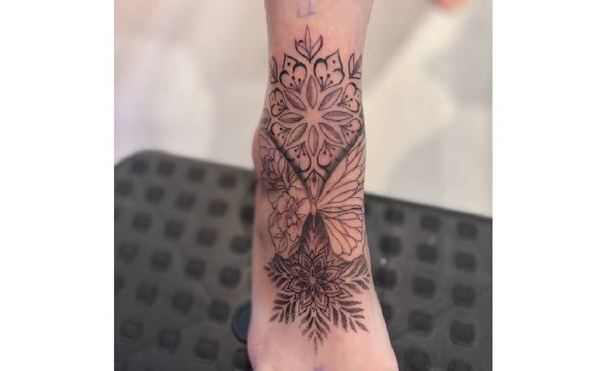 Image 5: Wertgutschein über 50, 100 oder 150 € anrechenbar auf Tattoos