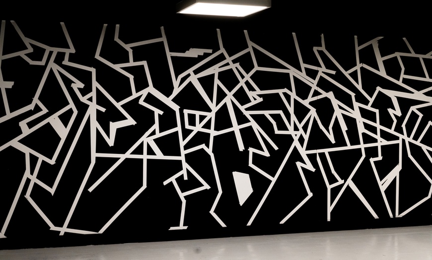 Image 3: 45-Min VR Gaming in Stand-Alone Pod or Open Arena for Up to 8 Players