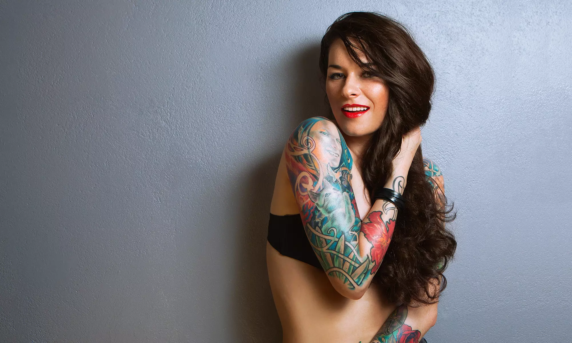 Paga 5 € y obtén un descuento de 30 € en tu tatuaje en negro o a color o paga 29 € y obtén un descuento de 130 € - Primary Image