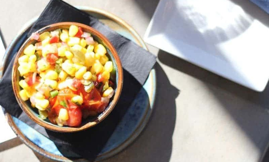 Image 3: Enjoy Charleston's Secret Food Tour with Upgraded Drinks Package