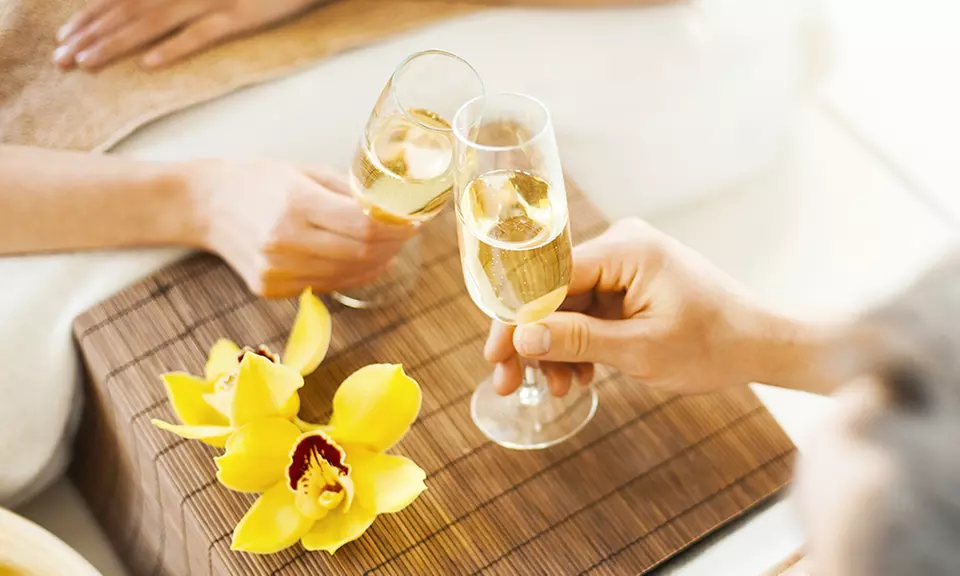 Up to 35% Off on Spa - Day Pass at HydroThrive Wellness Bar - Primary Image