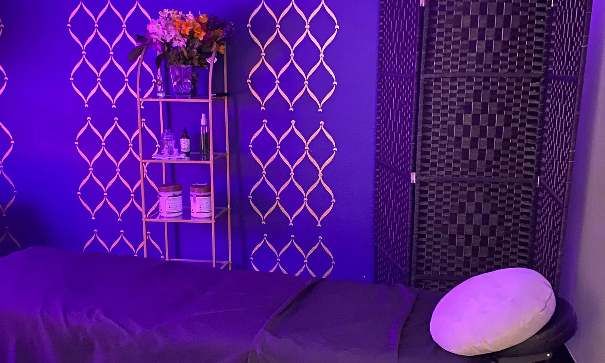 60 or 90-Min Deep Tissue, Swedish Massages, Stretch Sessions & More 
