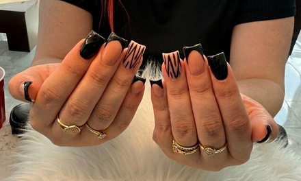 Executive Manicure - Muva Beauty Bar
