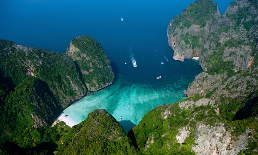 Image 5: ✈ 10-Day Bangkok, Chiang Mai & Phuket Vacation with Air 