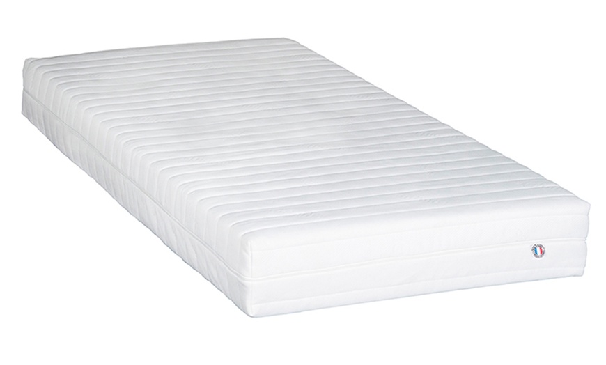 Image 2: Matelas mousse haute densité, fabrication française déhoussable Nupsia