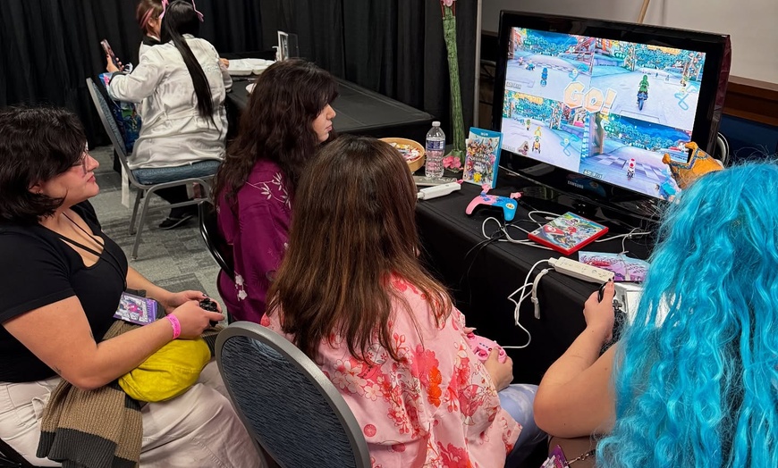 Image 4: Admission to The Ultimate Anime Convention w/ Special Voice Actors