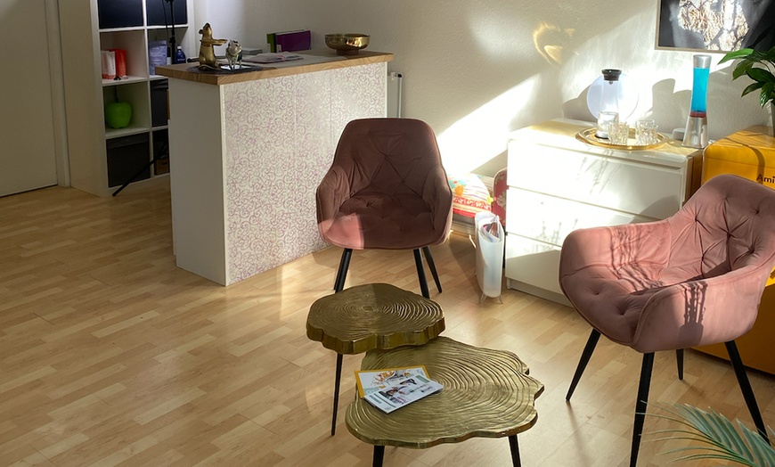 Image 6: Wertgutschein über 89, 179 oder 249 € für 10-30 Einheiten Botulinum