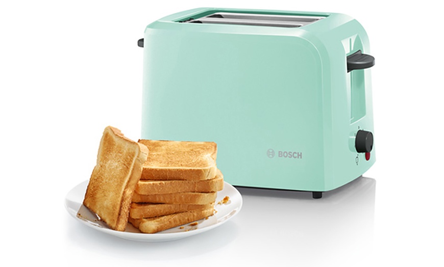 Image 2: Bosch Kettle and Toaster Set