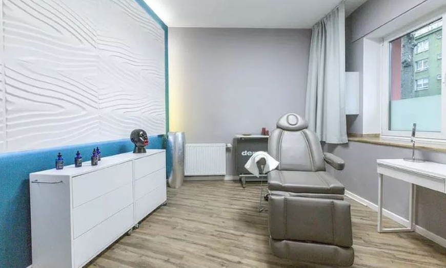 Image 3: Bis zu 62% Rabatt auf den Kosmetische Gesichtsbehandlung – Mikrodermabrasion bei Benso Beauty Institut