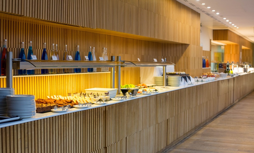 Image 9: Huesca: 1 o 2 noches con vistas a la montaña y desayuno incluido