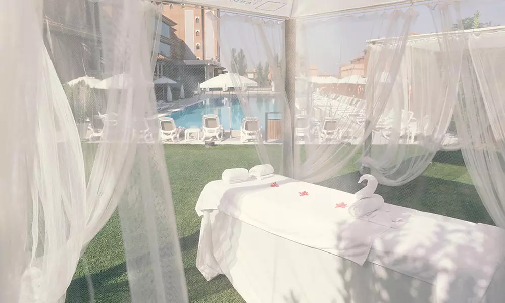 Experiencia de lujo para 2 en el circuito spa del Granada Palace