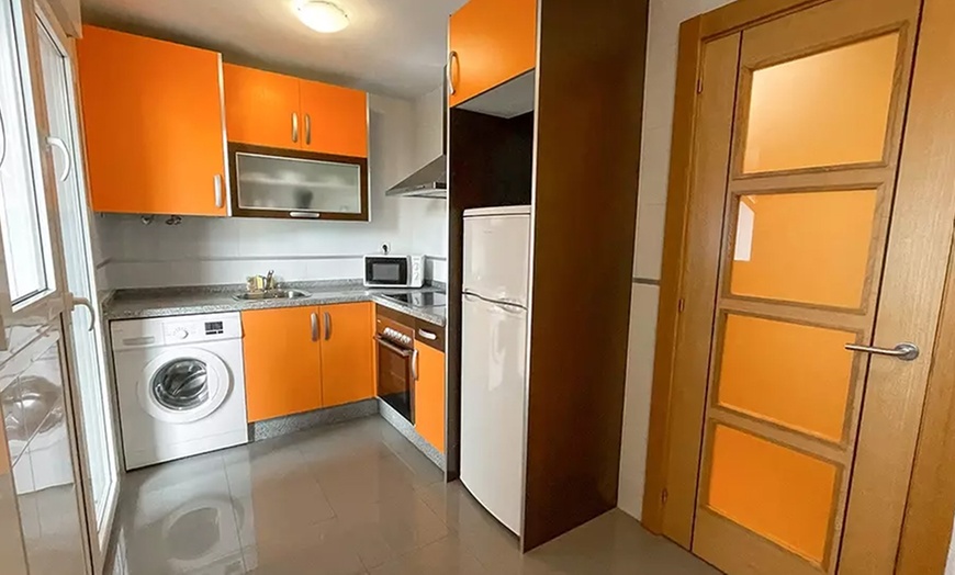 Image 5: Lugo: 2, 4 o 6 noches en apartamento para hasta 6 personas