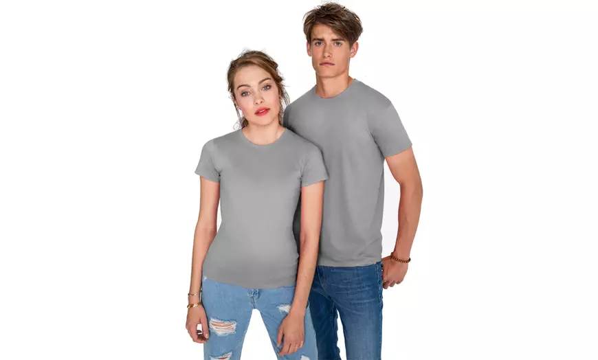 Image 14: Pak van 10 basic t-shirts met verschillende kleuren