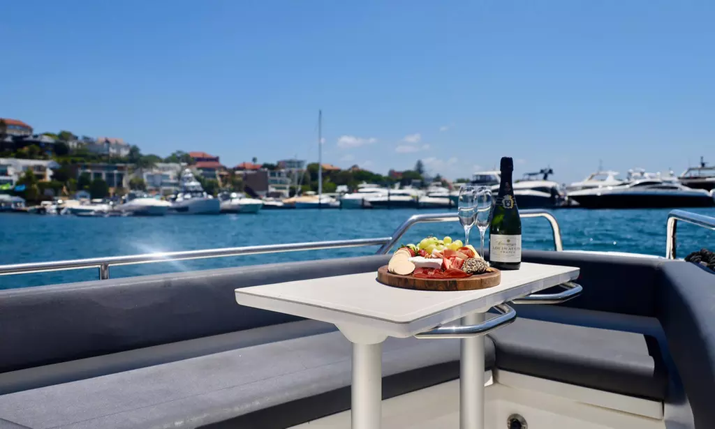 Private Sydney Harbour Yacht Tours with Skipper for Up To Four Hours