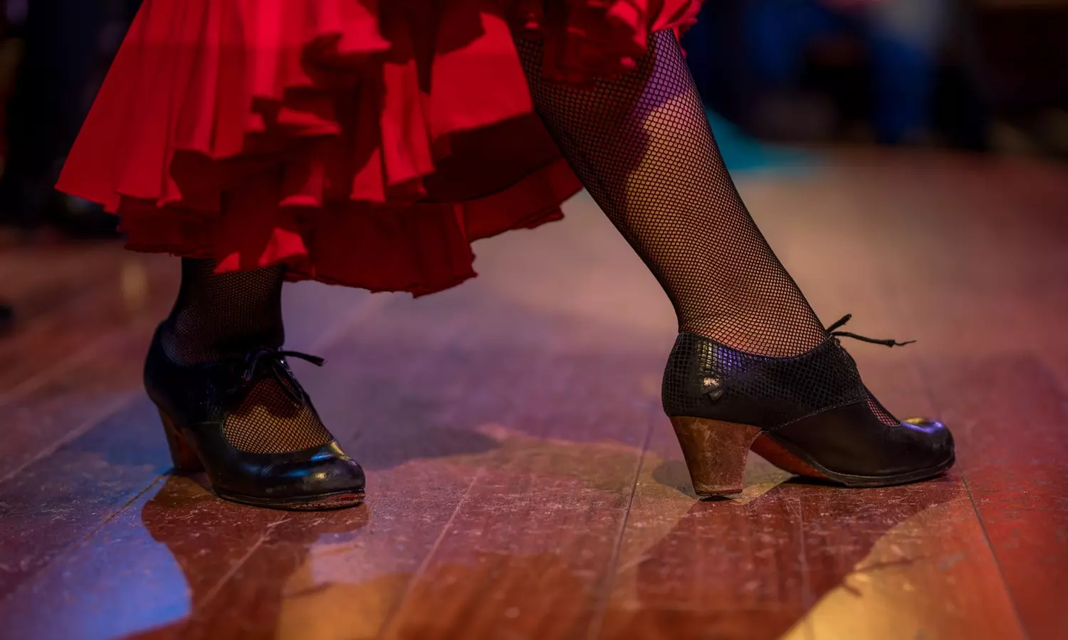 Espectáculo de flamenco con opción a picoteo y bebida para 2 o 4