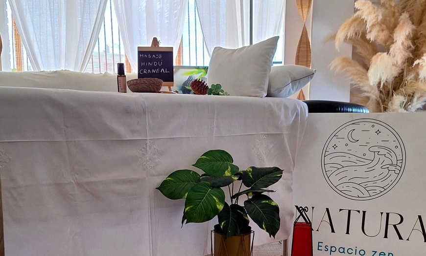 Image 11: Ritual hindú de 60 min con fruta y té, opción individual o doble 