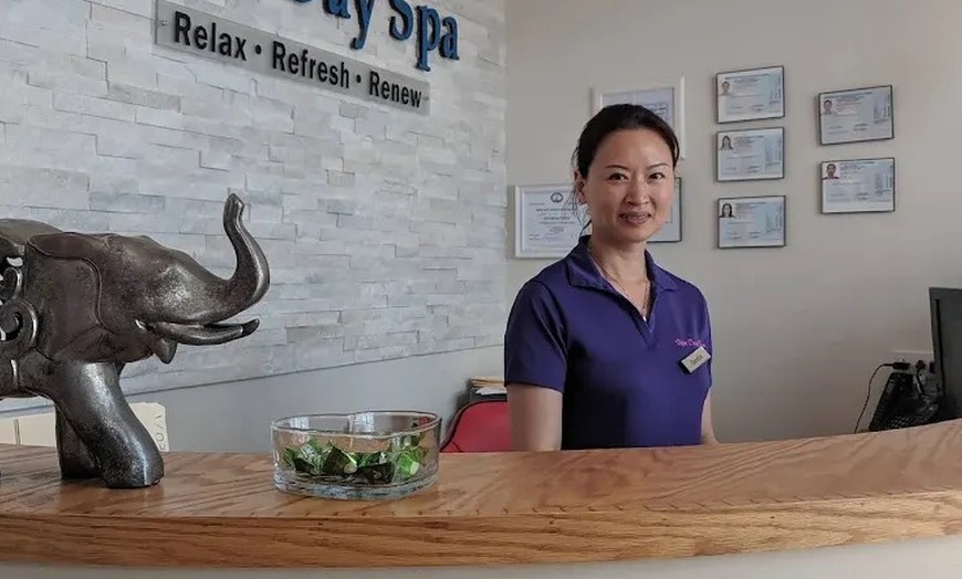 Image 3: 60-Min Swedish or Deep-Tissue Massage with optional Signature Facial