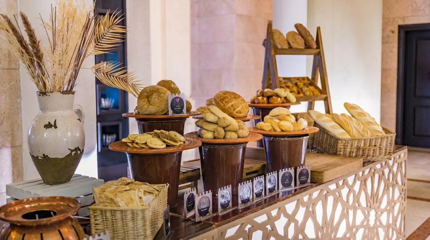 5* Grand Iftar Buffet + Ramadan Drinks for a Child or Up to 4 Adults