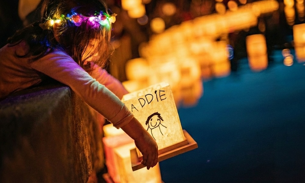 Magical Water Lantern Festival: Thousands of Glowing Lanterns