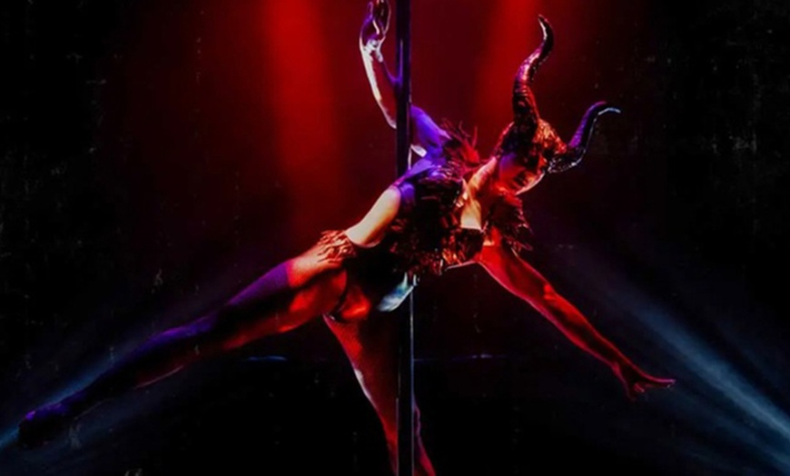 Image 2: Experimenta verdaderas emociones con el espectáculo "Circo del miedo"