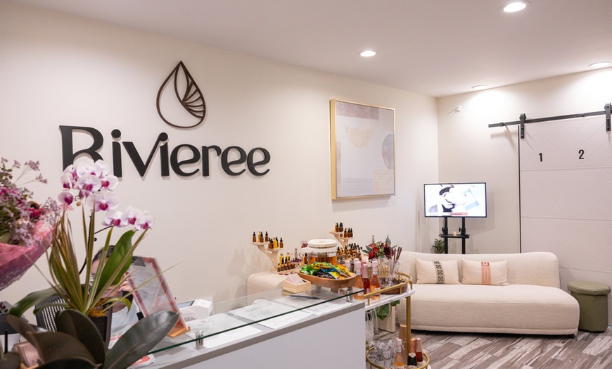 Image 8: Unwind with Head Spa Therapy and Relaxing Full-Body Chair Massage