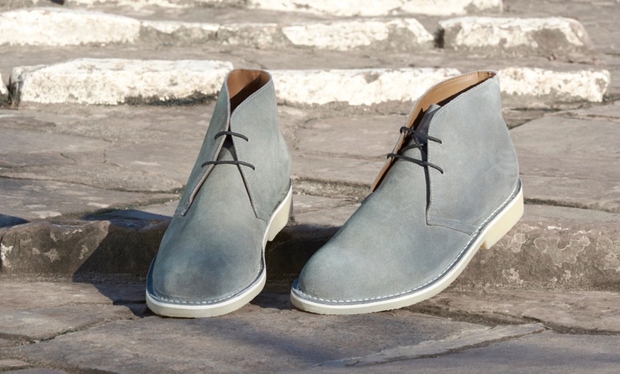 Image 4: Men's Suede Desert Shoes