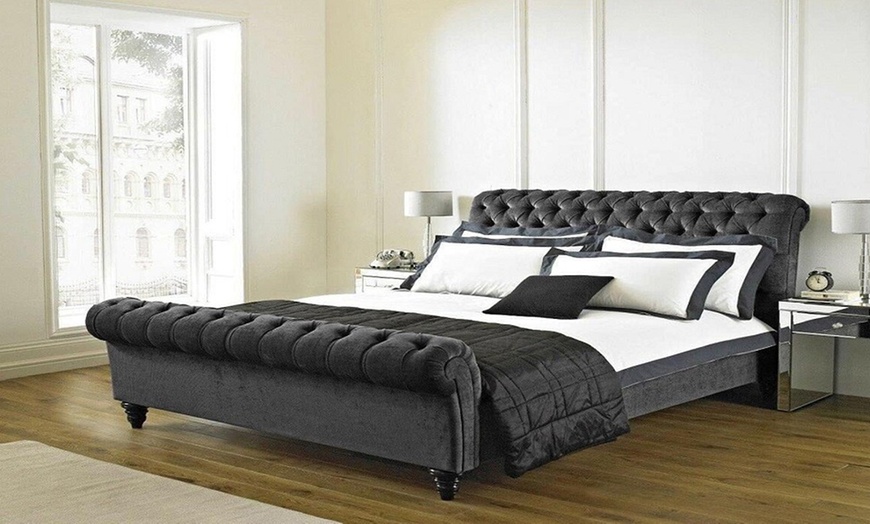 Image 6: Chesterfield Sleigh Bed Frame