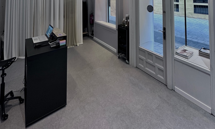 Image 6: Alisado brasileño orgánico reconstructor capilar-VEINVERSE Hair club