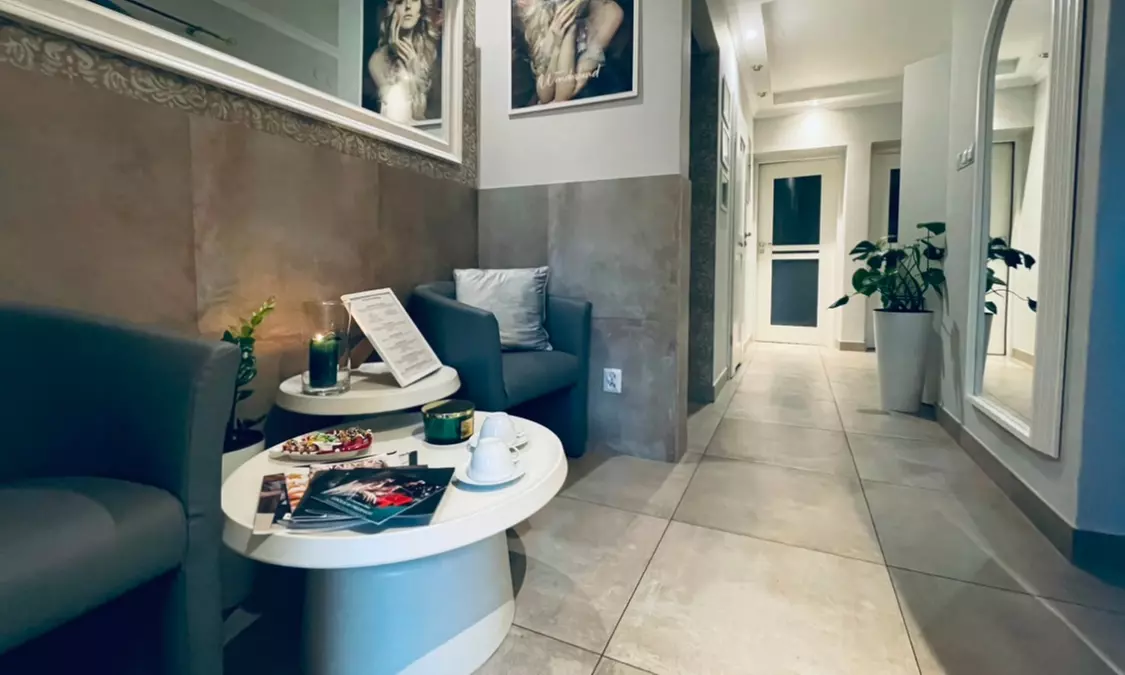 Zimowe rytuały spa dla niej, niego i par z masażem, peelingiem i maską