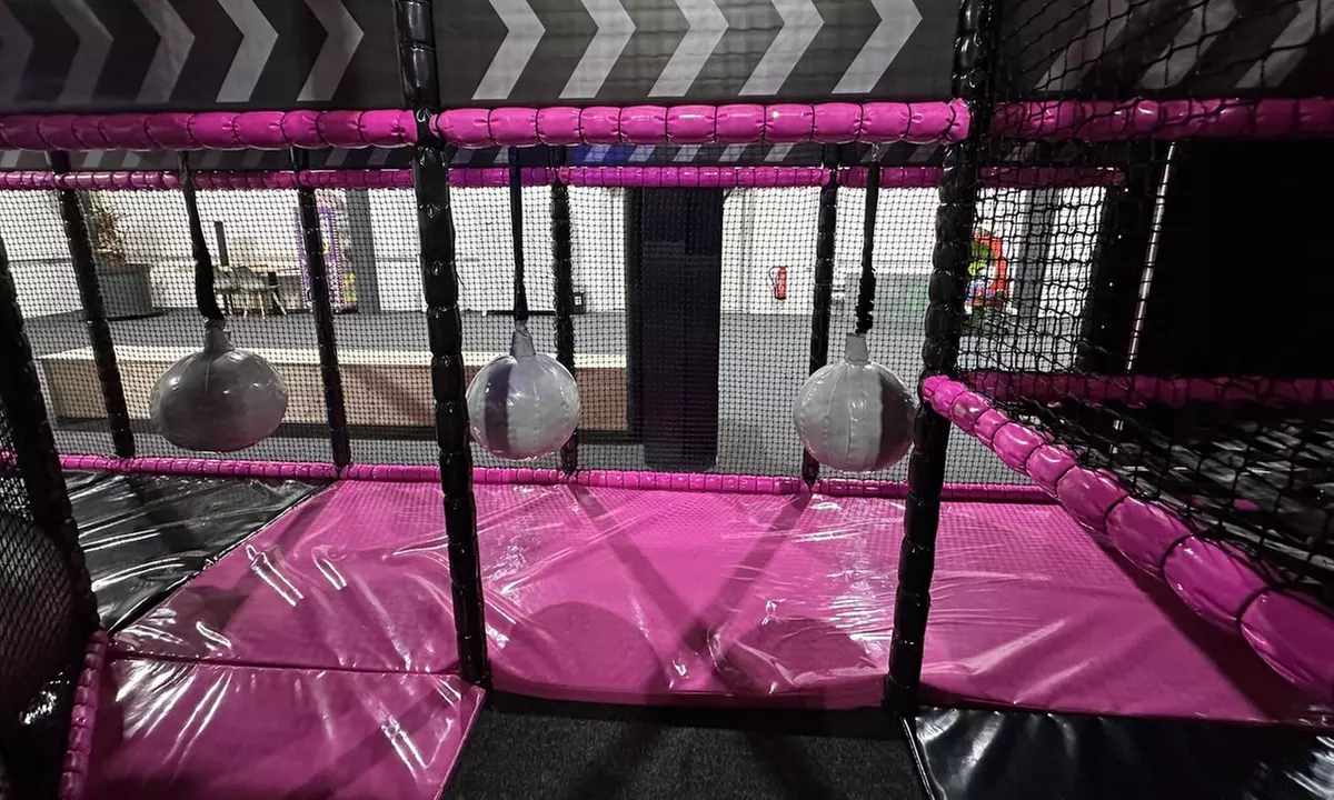 Kids Play, Jumparena, Lasertag oder Ninja Parcours für bis zu 4 Pers.