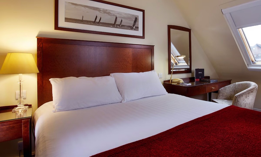 Image 15: The New Forest: Standard One or Two-Bedroom for Up to 4 People