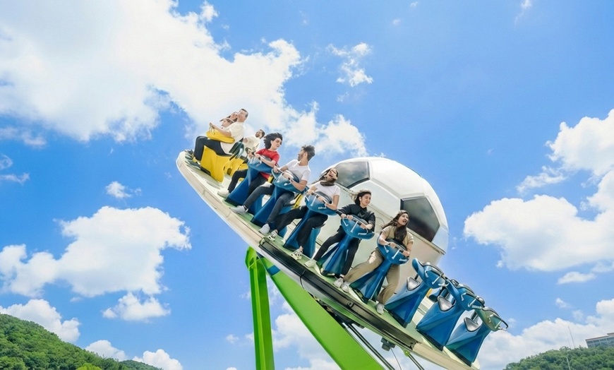 Image 2: Desert Smart Tourism: Limitless Fun at Dubai Parks & Resorts
