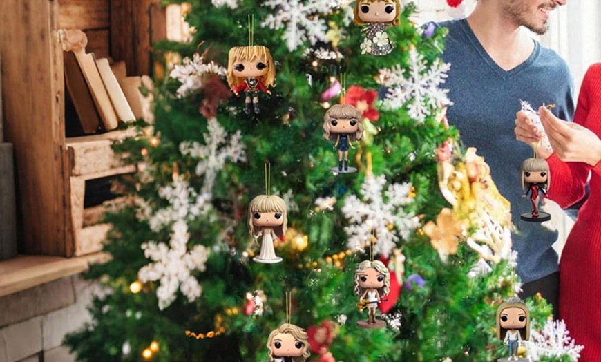 Image 5: Taylor Swift-Inspired Christmas Advent Calendar