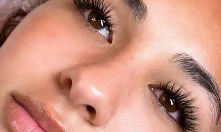 Full Set of Classic Eyelash Extensions or 3D or 6D Volumes with Fill! 