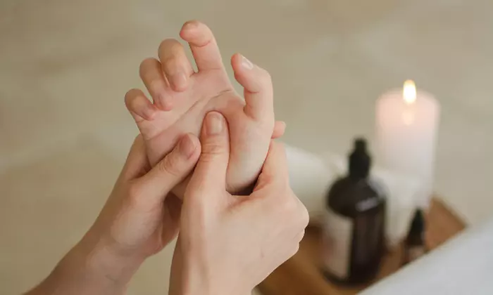 Jusqu'à 39% de remise sur Réflexologie chez Une douce journée