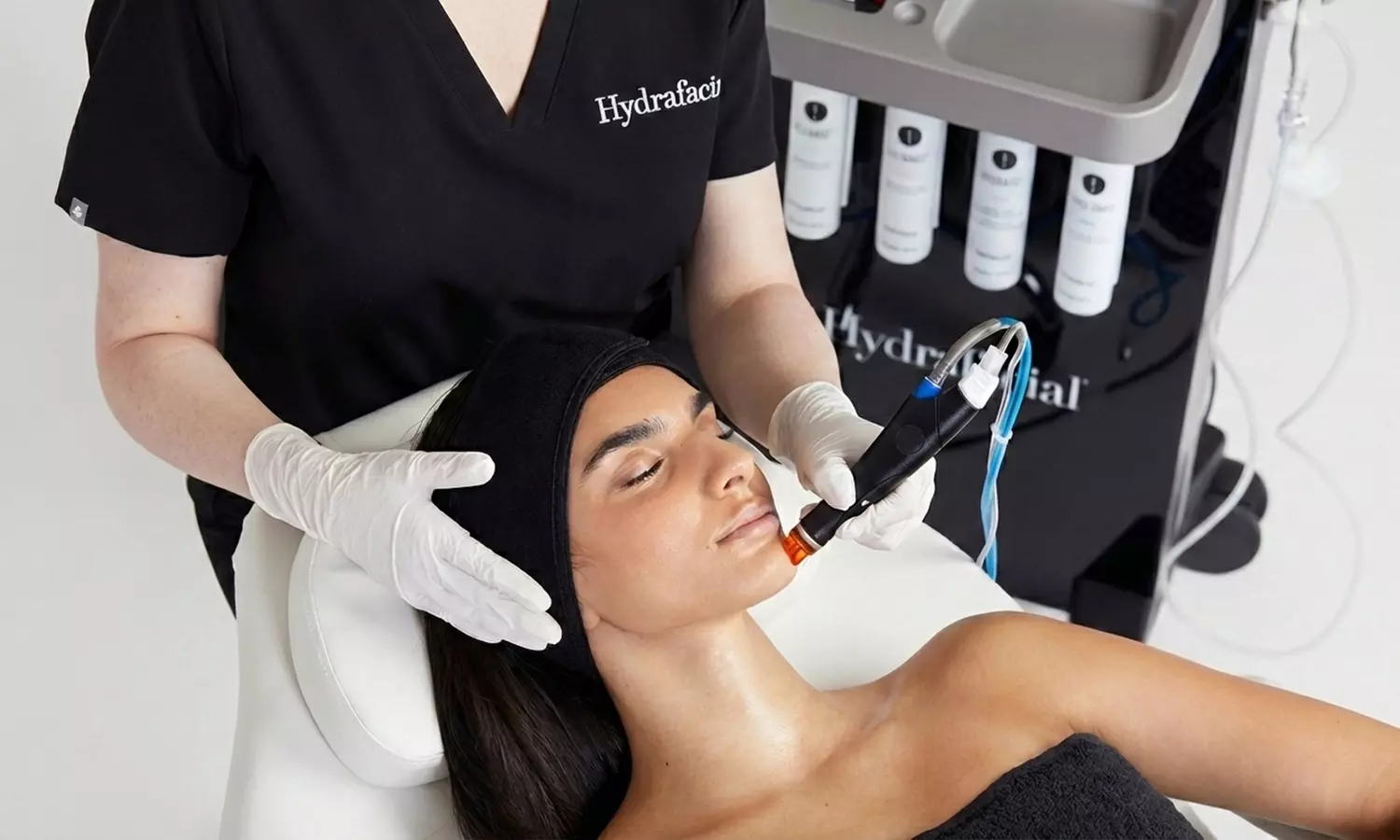 Classic HydraFacial: Choose 1, 2, or 3 Sessions for Deep Cleansing & Instant Glow (Up To 44% Off) - Primary Image