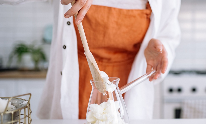 Image 12: Candle Making Classes 