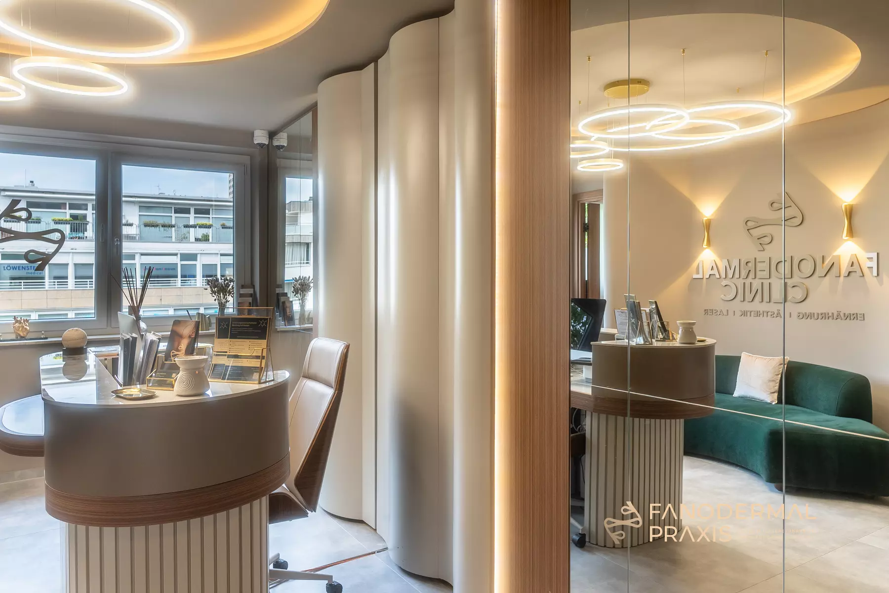 Bulgarian Rose, Vitamin-C- / Kollagen-Maske inkl. med. Gesichtsmassage