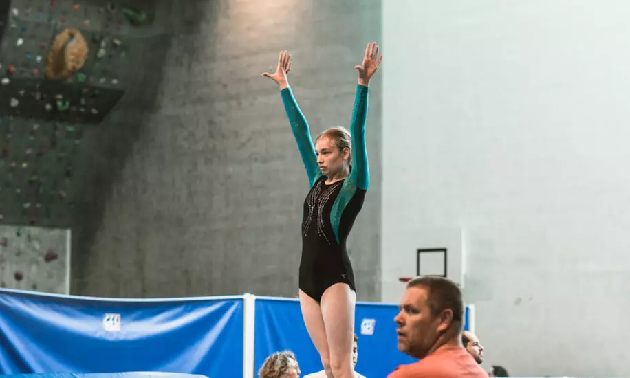 Stage d'initiation au trampoline de 1h30 dès 6 ans (jusqu'à 51% de remise) - Primary Image