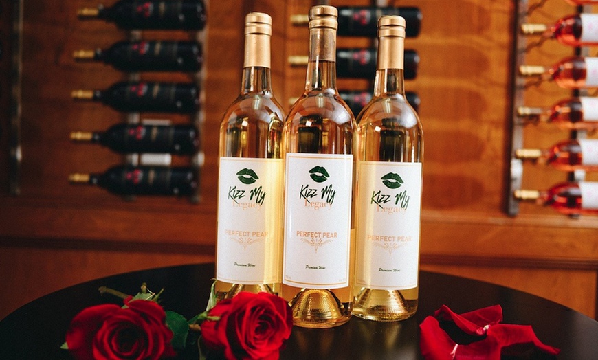 Image 4: Wine Club Membership or Wine Tasting Experience for One to Four People