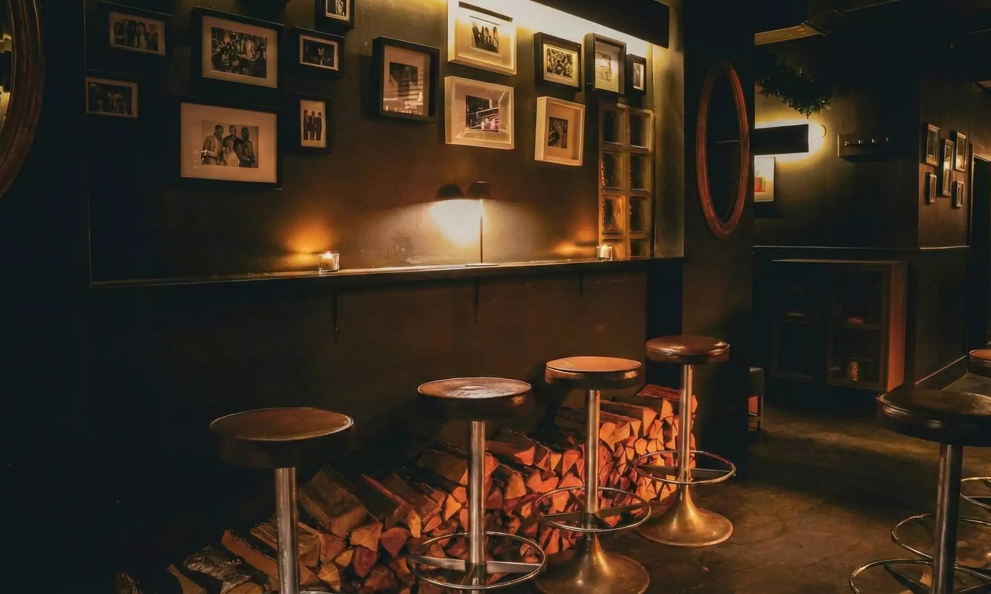 Cocktail nach Wahl inkl. begleitendem Bar-Snack für 1 bis 4 Personen