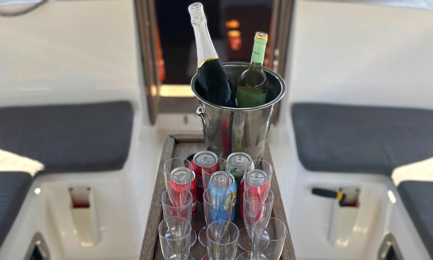 Image 5: 2, 4, 6 u 8 horas alquiler privado de charter hasta 9 pasajeros 