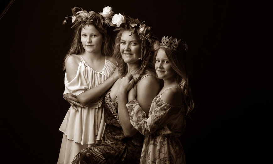 Image 14: Family Portrait, Pet Photography, or Couples Photoshoot Experience