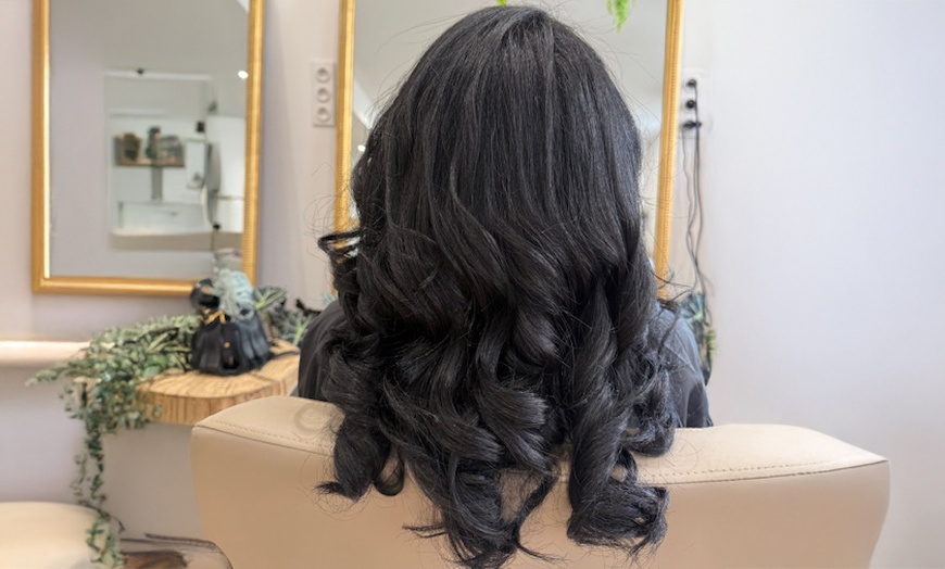 Image 6: Sublimez vos cheveux naturellement avec un rituel Hair Spa inclus