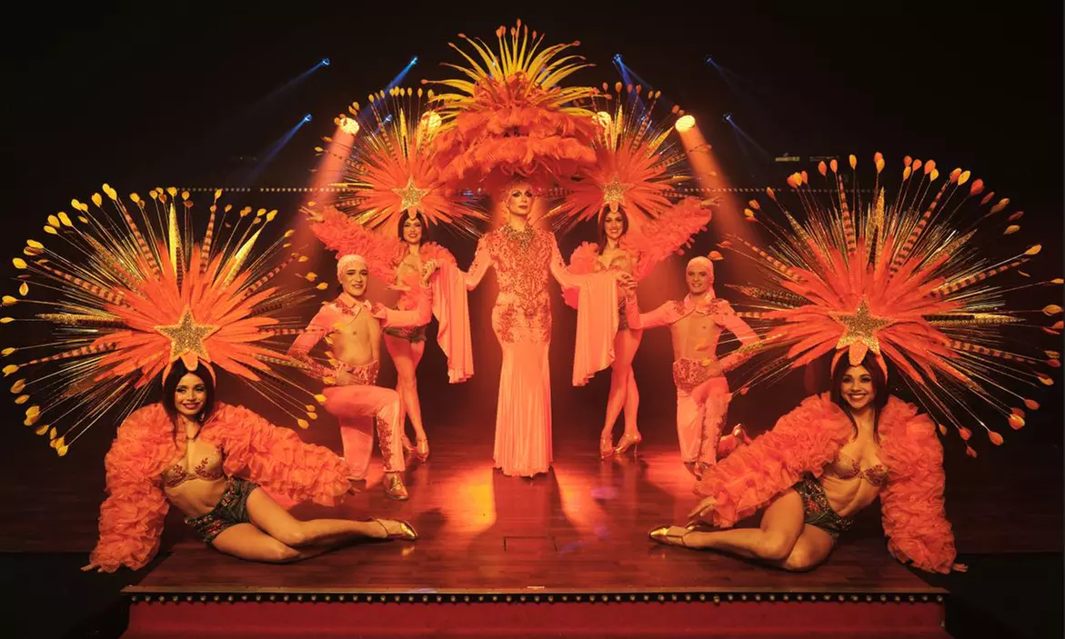 Repas-spectacle au cabaret La Vénus