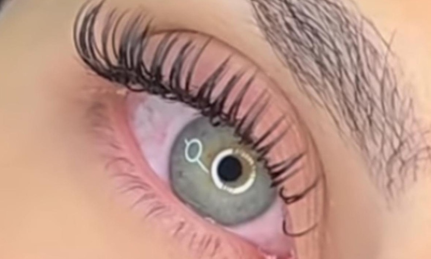 Image 4: Extensiones de pestañas: clásico, rímel, 3D, brasileño o mega ruso