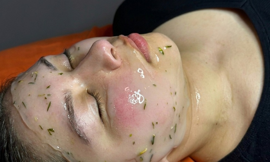 Image 7: Refresh with 1, 2, or 3 60-Minute Deep Pore Cleansing Facial Sessions