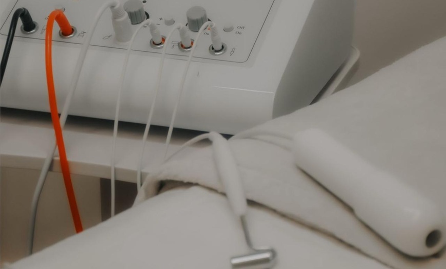 Image 3: Pamper Package w/ Relaxing Massage and Facial w/ Optional Gel Manicure