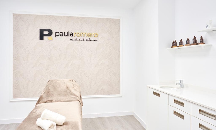 Image 4: Tratamiento facial con exfoliación, sérum, masaje y máscara LED para 1