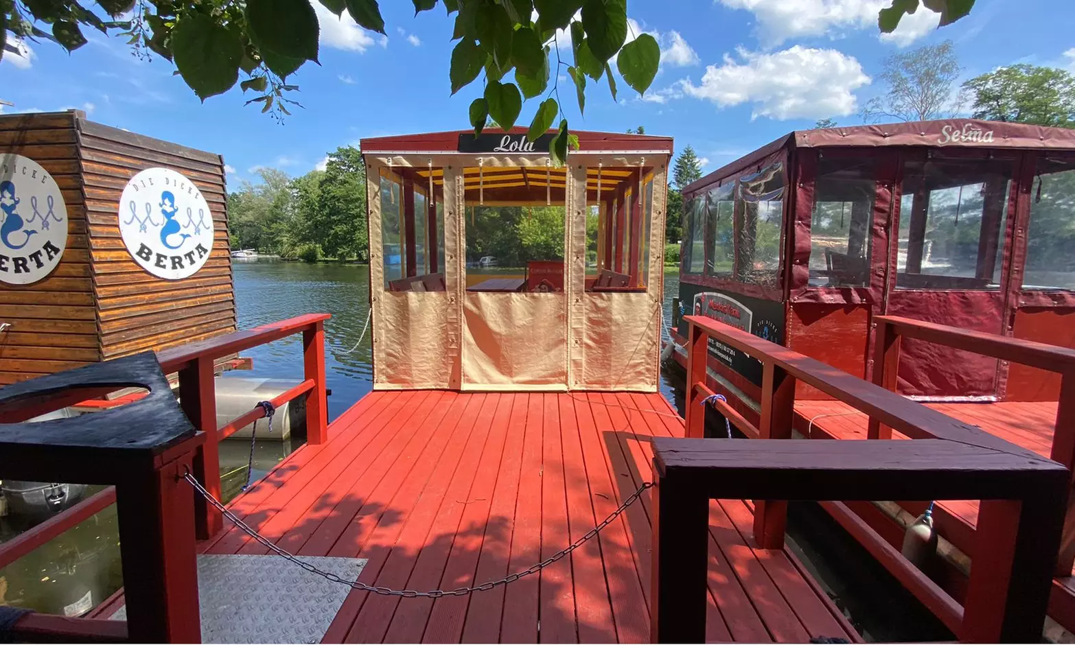 6 Std. Führerscheinfreie Floß-Miete für bis zu 8 Personen